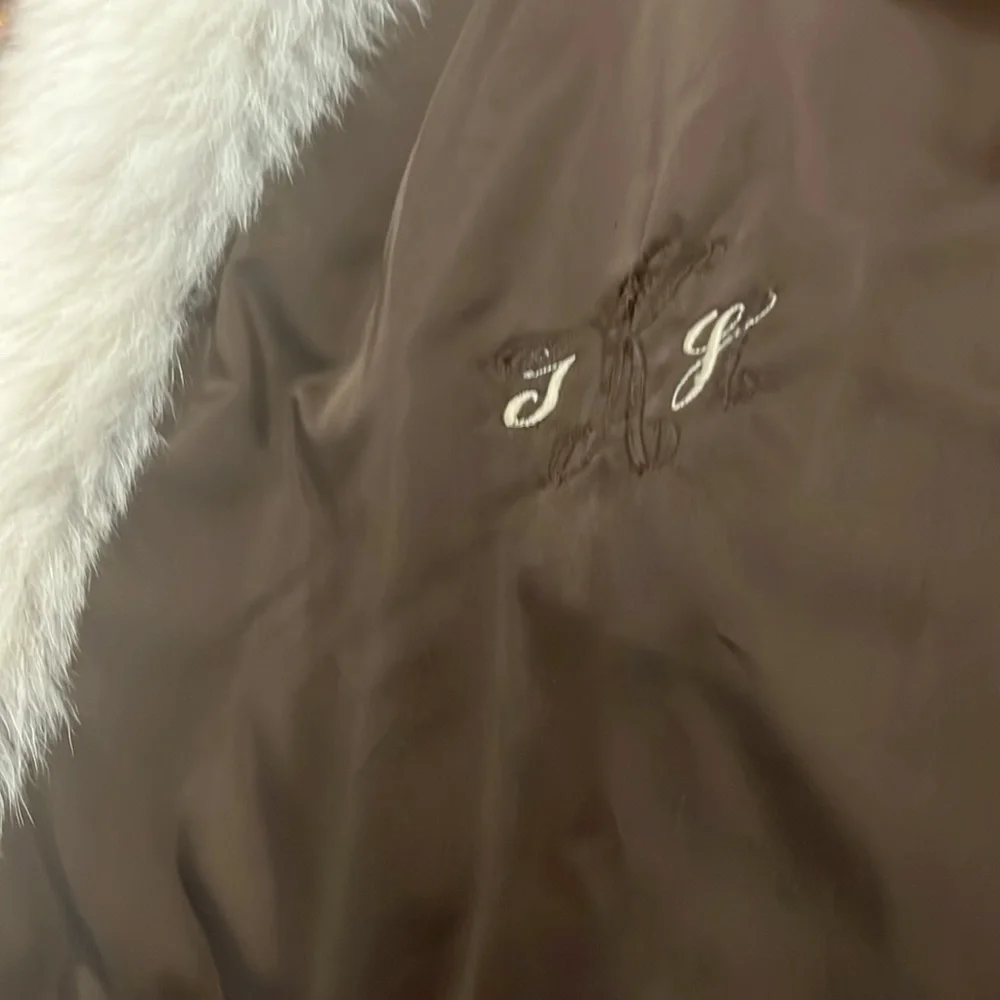 Blue fox & raccoon fur - Picture 9 of 12